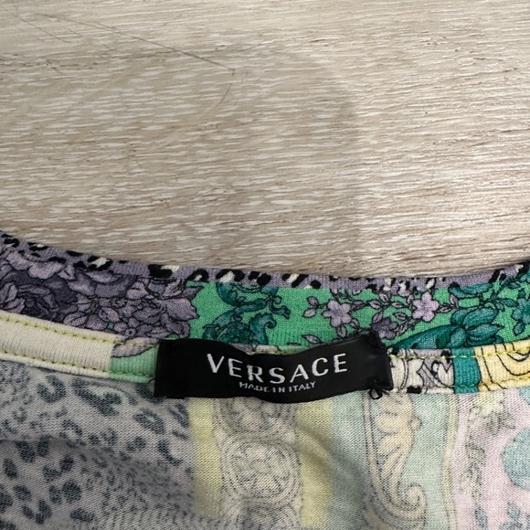 Versace Patterned T-shirt, Small - Picture 3 of 7